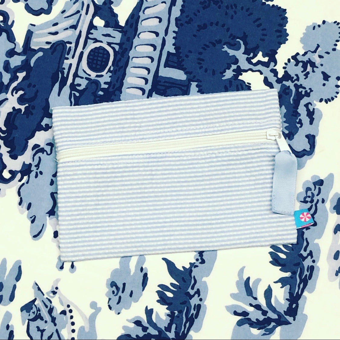 Seersucker Cosmo Bag