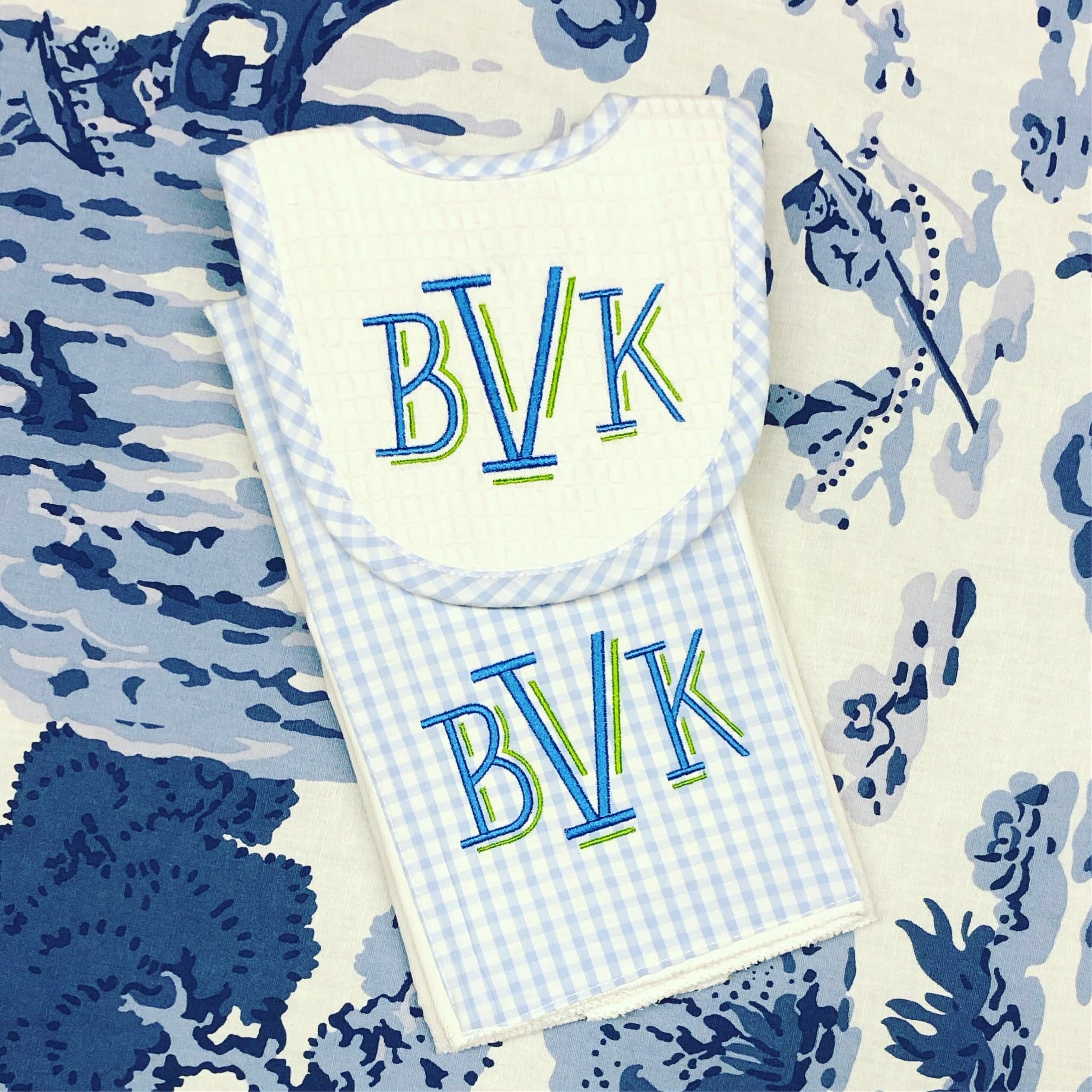 Gingham Burp Pad and Bib Set - Baby Blue