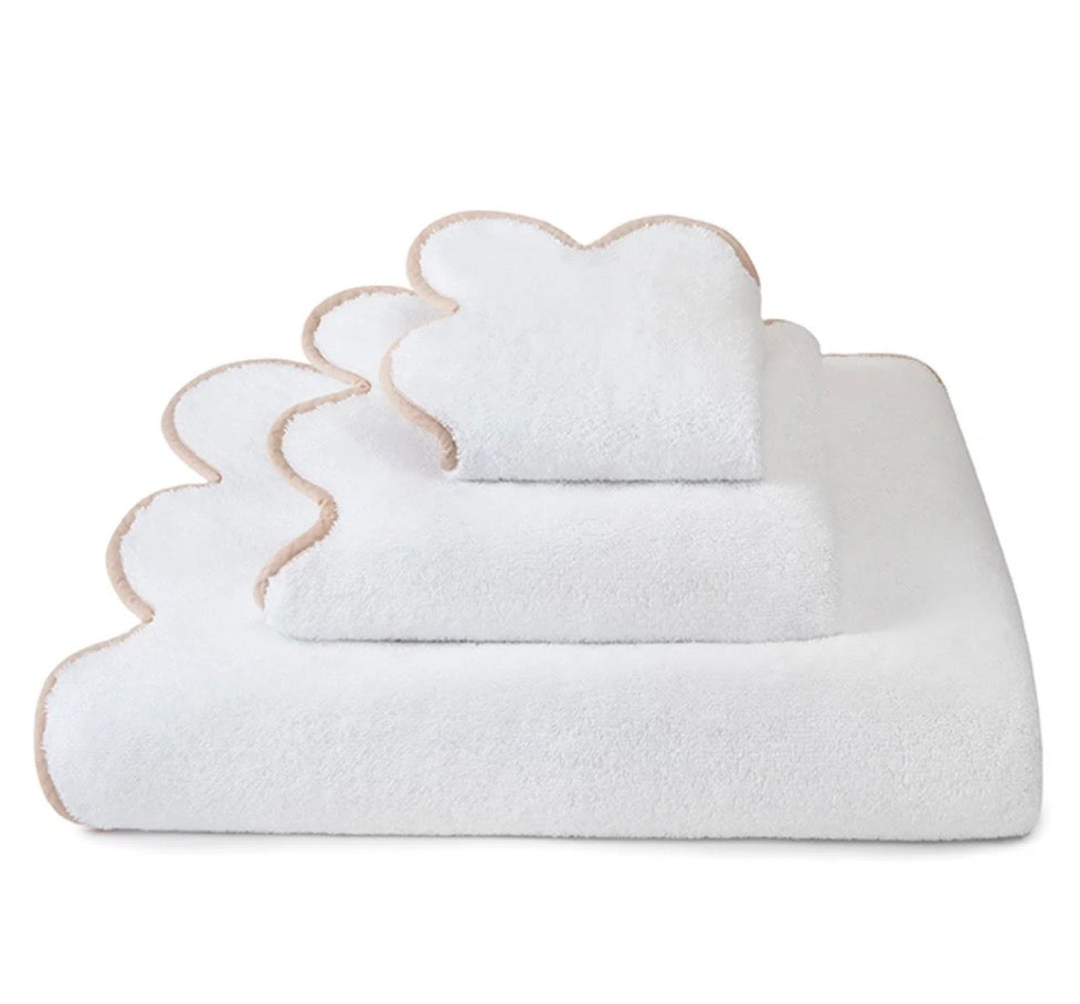 Chairish Bath Towel- White/Sand