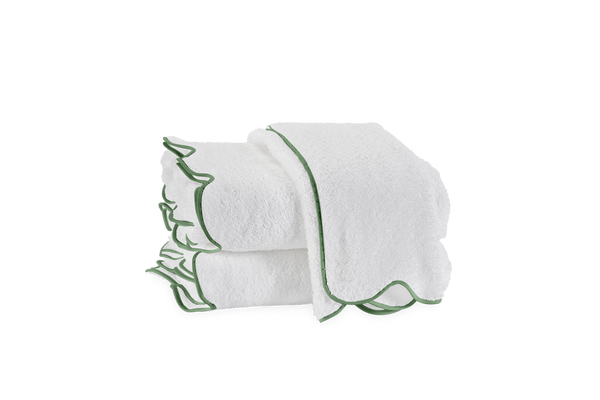 Palm Scalloped Bath Towels