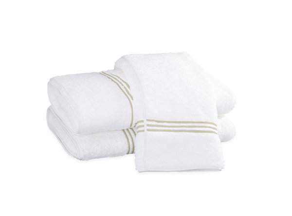 Bel Tempo Bath Towel - Almond