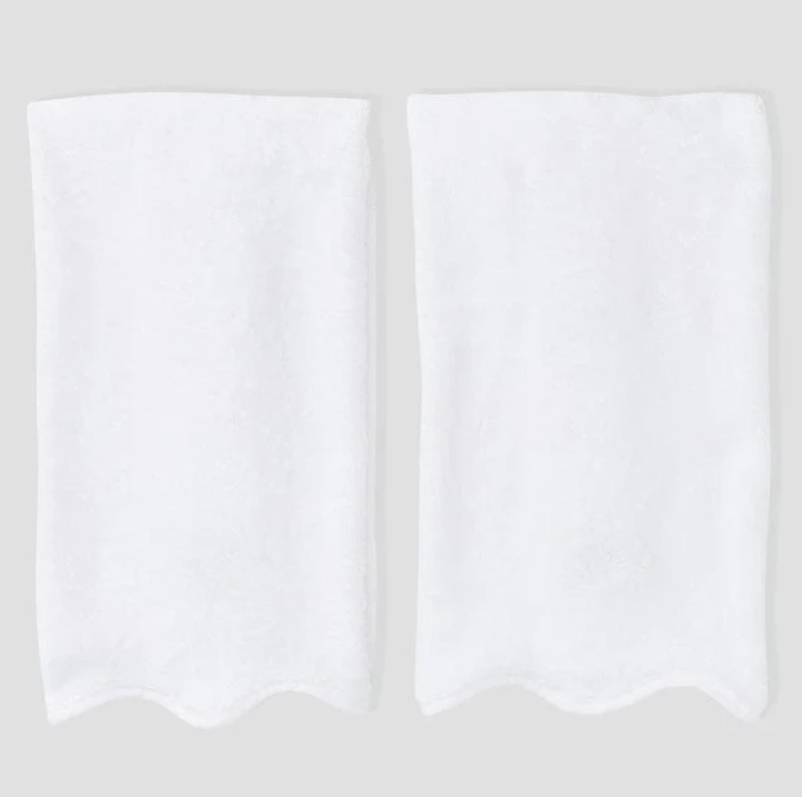Scallop Hand Towels in White